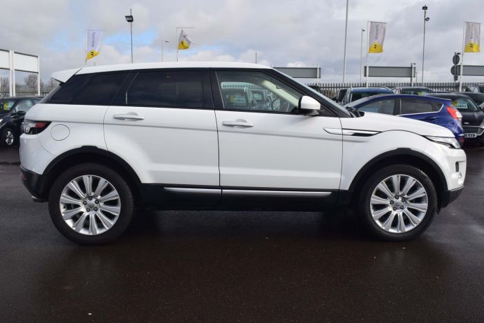 Land Rover Range Rover Evoque 2.2 SD4 Prestige Lux AWD 5dr Auto SUV Diesel White