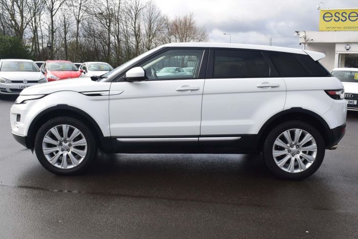 Land Rover Range Rover Evoque 2.2 SD4 Prestige Lux AWD 5dr Auto SUV Diesel White