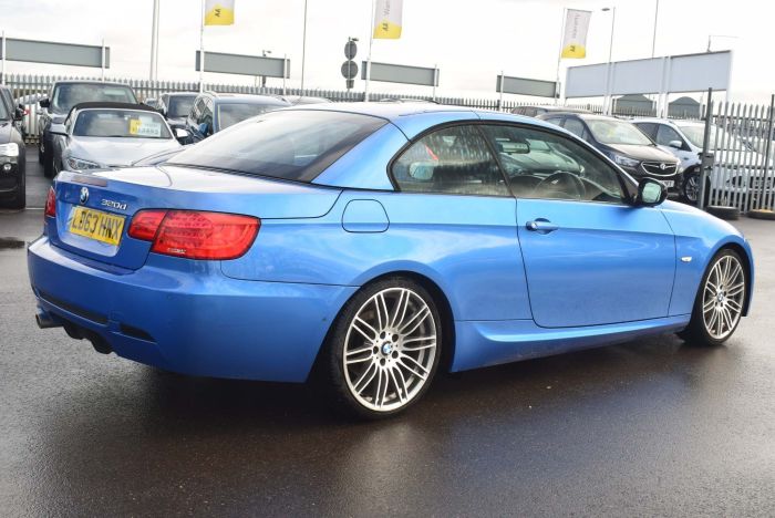 BMW 3 Series 2.0 320d M Sport 2dr Auto Convertible Diesel Blue