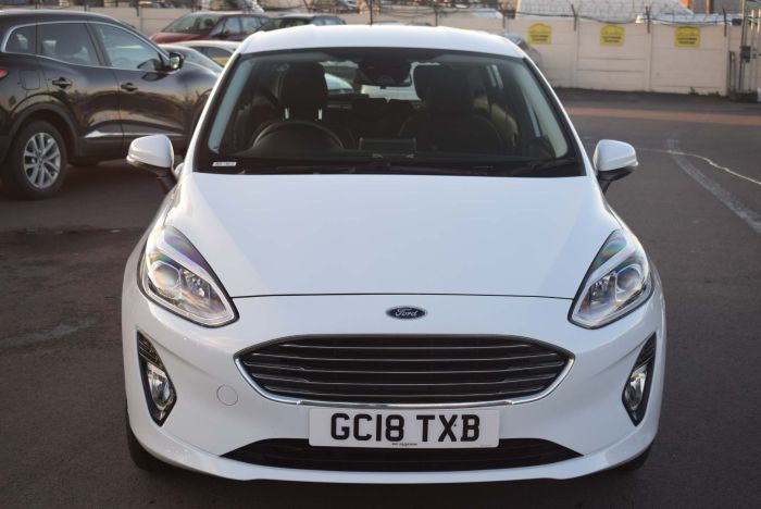 Ford Fiesta 1.5 TDCi Zetec (s/s) 5dr Hatchback Diesel White