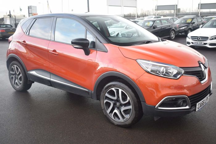 Renault Captur 0.9 TCe ENERGY Dynamique S Nav (s/s) 5dr SUV Petrol Orange