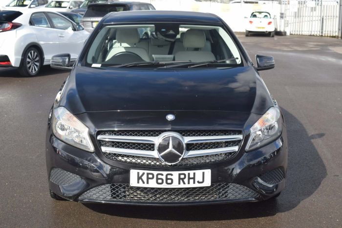 Mercedes-Benz A Class 1.5 A180d Sport (Executive) 7G-DCT (s/s) 5dr Auto Hatchback Diesel Black