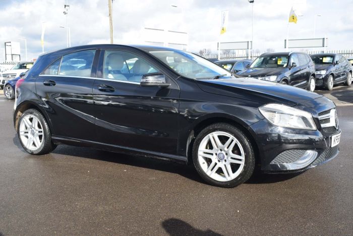 Mercedes-Benz A Class 1.5 A180d Sport (Executive) 7G-DCT (s/s) 5dr Auto Hatchback Diesel Black