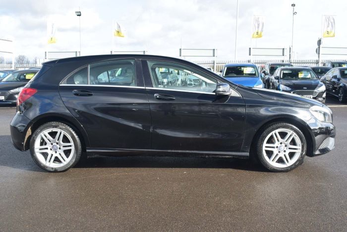 Mercedes-Benz A Class 1.5 A180d Sport (Executive) 7G-DCT (s/s) 5dr Auto Hatchback Diesel Black