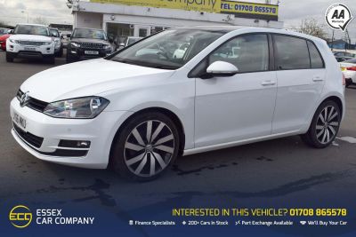 Volkswagen Golf 1.6 TDI BlueMotion Tech GT Edition DSG (s/s) 5dr Auto Hatchback Diesel WhiteVolkswagen Golf 1.6 TDI BlueMotion Tech GT Edition DSG (s/s) 5dr Auto Hatchback Diesel White at Motor Finance 4u Tunbridge Wells