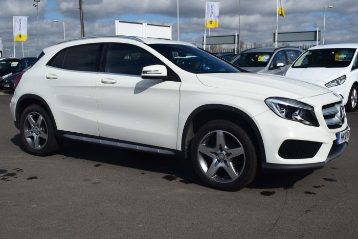 Mercedes-Benz GLA Class 2.1 GLA200 AMG Line 7G-DCT (s/s) 5dr Auto SUV Diesel White