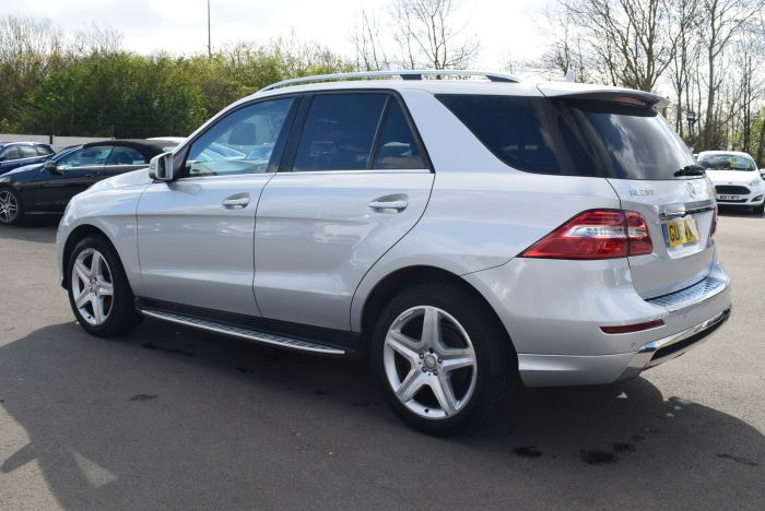 Mercedes-Benz M Class 2.1 ML250 CDI BlueTEC AMG Line (Premium) 7G-Tronic Plus 4x4 5dr Auto SUV Diesel Silver