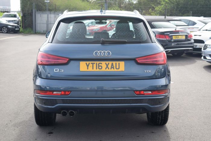 Audi Q3 2.0 TDI S line (s/s) 5dr SUV Diesel Blue