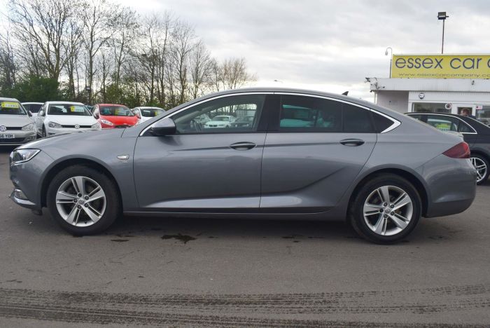 Vauxhall Insignia 1.5i Turbo GPF SRi Nav Grand Sport (s/s) 5dr Hatchback Petrol Grey