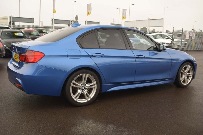 BMW 3 Series 2.0 320d M Sport (s/s) 4dr Auto Saloon Diesel Blue