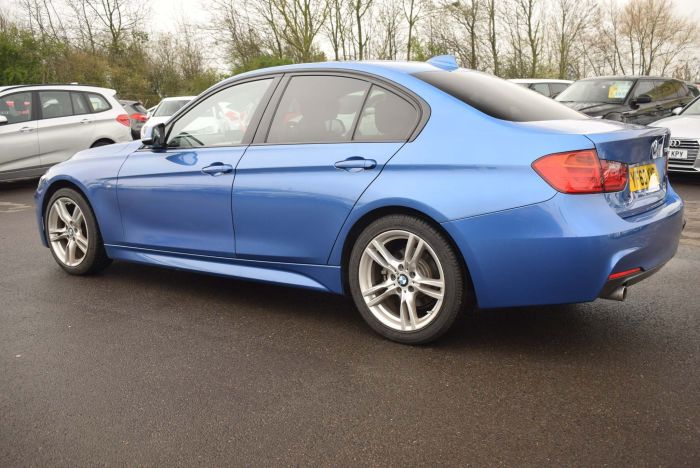 BMW 3 Series 2.0 320d M Sport (s/s) 4dr Auto Saloon Diesel Blue