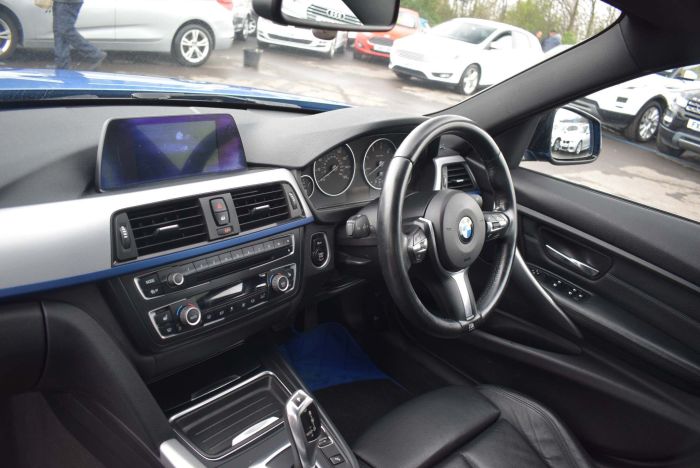 BMW 3 Series 2.0 320d M Sport (s/s) 4dr Auto Saloon Diesel Blue