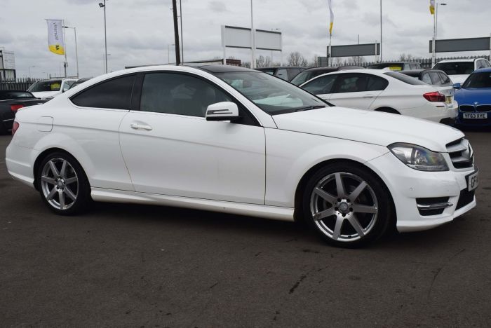 Mercedes-Benz C Class 2.1 C220 CDI AMG Sport Edition (Premium Plus) 7G-Tronic Plus 2dr Auto Coupe Diesel White