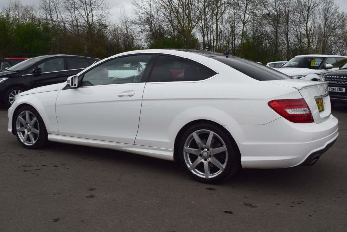 Mercedes-Benz C Class 2.1 C220 CDI AMG Sport Edition (Premium Plus) 7G-Tronic Plus 2dr Auto Coupe Diesel White