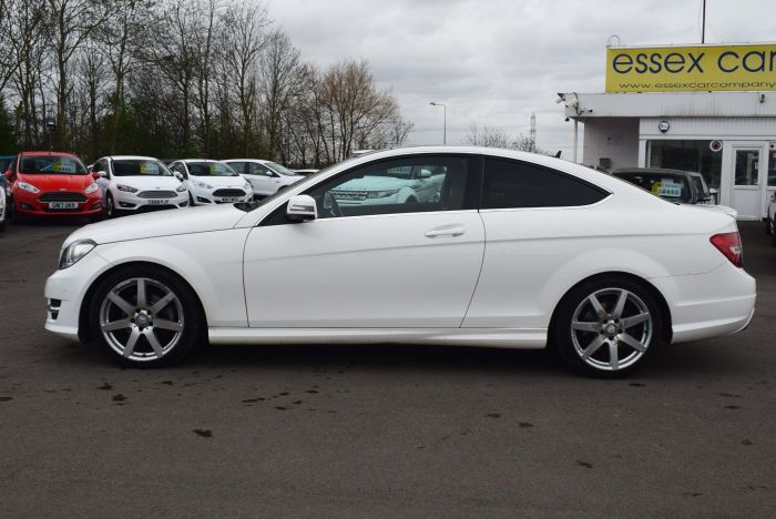 Mercedes-Benz C Class 2.1 C220 CDI AMG Sport Edition (Premium Plus) 7G-Tronic Plus 2dr Auto Coupe Diesel White