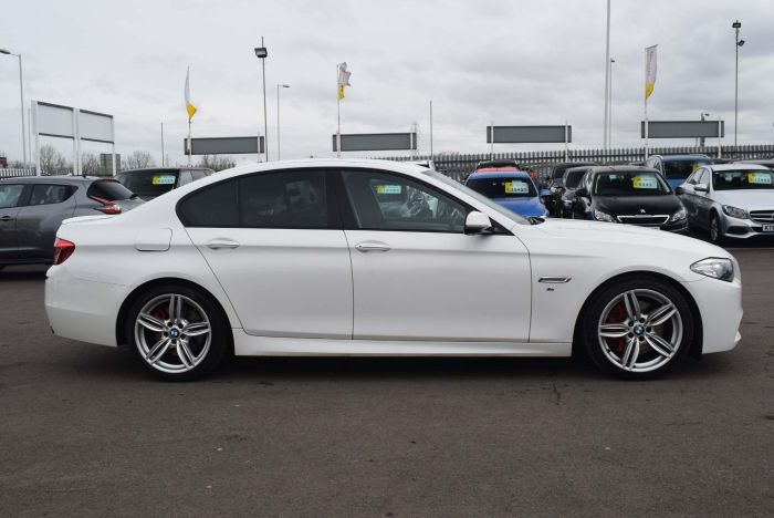 BMW 5 Series 3.0 535d M Sport 4dr Auto Saloon Diesel White