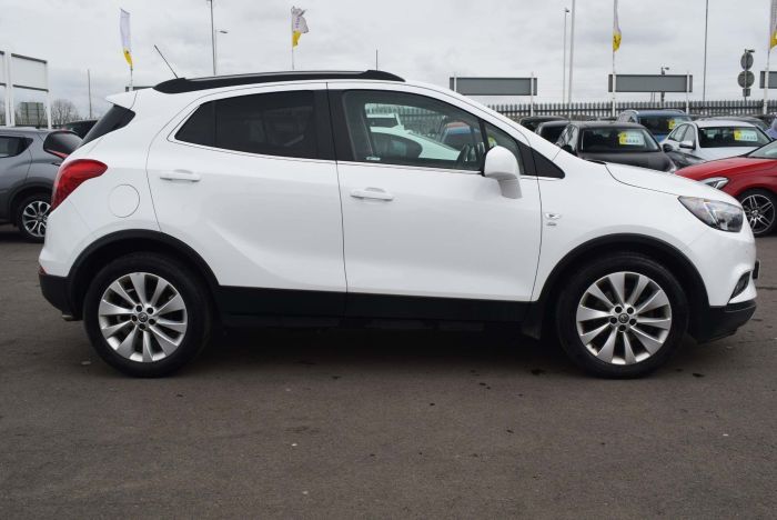 Vauxhall Mokka X 1.4i Turbo ecoTEC Elite Nav (s/s) 5dr SUV Petrol White