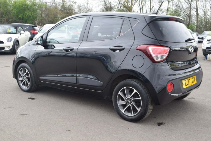 Hyundai i10 1.0 Premium 5dr Hatchback Petrol Black