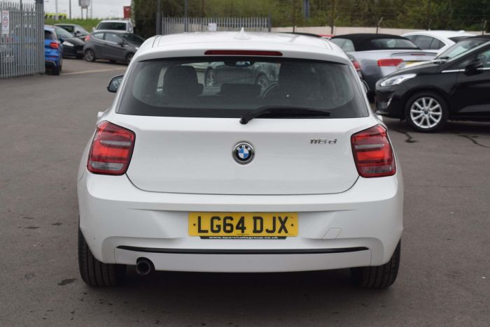 BMW 1 Series 2.0 116d Sport Sports Hatch (s/s) 5dr Hatchback Diesel White