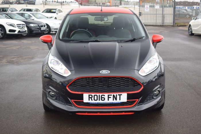 Ford Fiesta 1.0 T EcoBoost Zetec S Black Edition (s/s) 3dr Hatchback Petrol Black