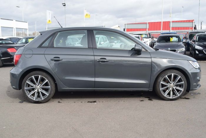 Audi A1 1.6 TDI Sport Sportback (s/s) 5dr Hatchback Diesel Grey