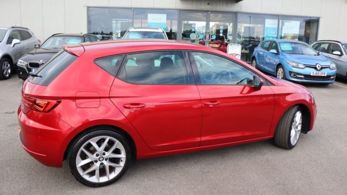 SEAT Leon 1.4 TSI FR TECHNOLOGY 5d 124 BHP Hatchback Petrol RED