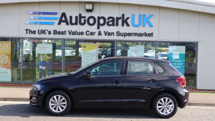 Volkswagen Polo 1.0 SE 5d 65 BHP Hatchback Petrol BLACK
