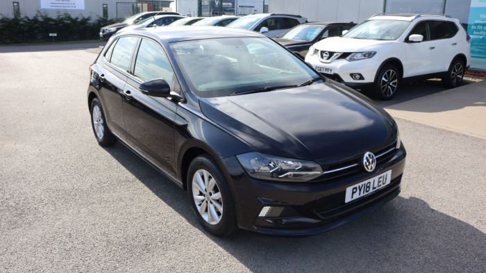 Volkswagen Polo 1.0 SE 5d 65 BHP Hatchback Petrol BLACK