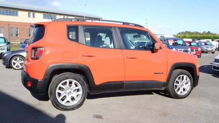 Jeep Renegade 1.6 LONGITUDE 5d 108 BHP SUV Petrol ORANGE