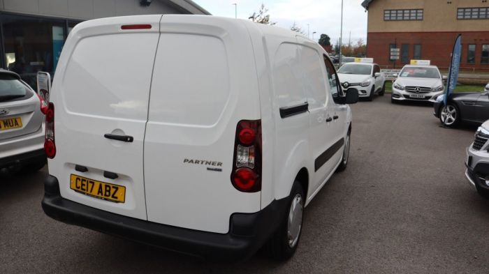 Peugeot Partner 1.6 BLUE HDI CRC 100 BHP PANEL VAN Diesel WHITE