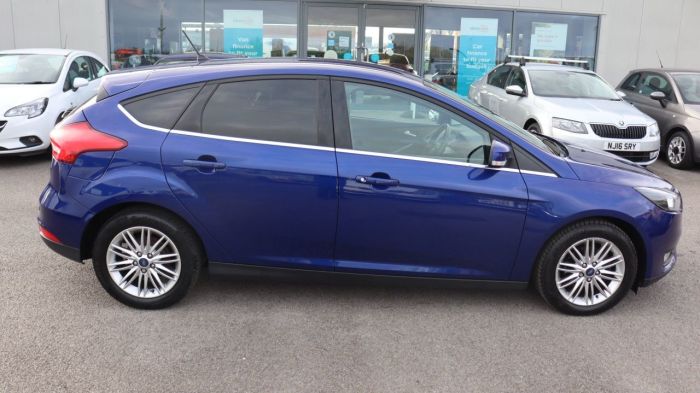 Ford Focus 1.5 ZETEC EDITION TDCI 5d 94 BHP Hatchback Diesel BLUE