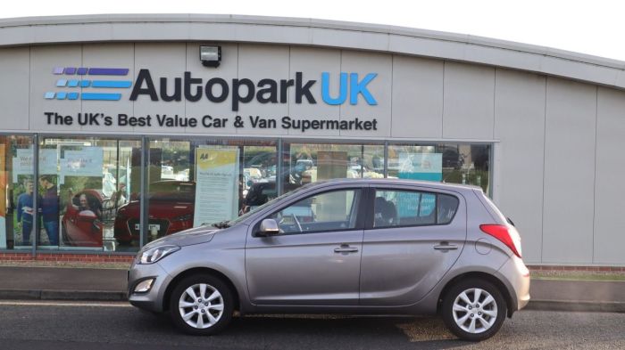 Hyundai i20 1.2 ACTIVE 5d 84 BHP Hatchback Petrol GREY