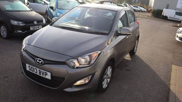 Hyundai i20 1.2 ACTIVE 5d 84 BHP Hatchback Petrol GREY