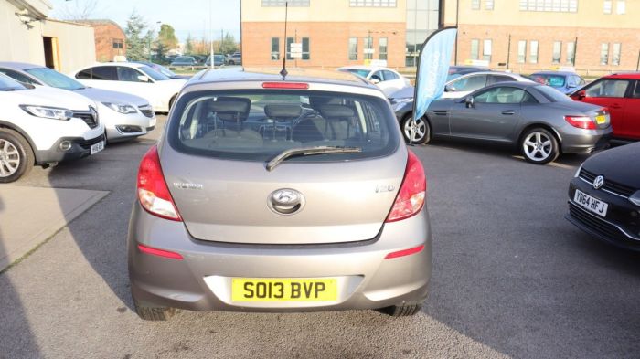 Hyundai i20 1.2 ACTIVE 5d 84 BHP Hatchback Petrol GREY