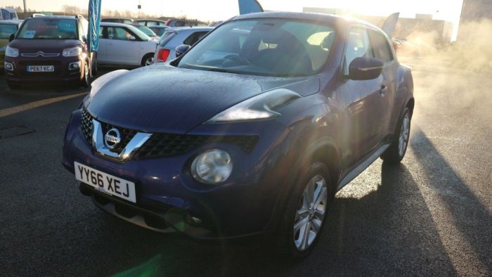 Nissan Juke 1.2 N-CONNECTA DIG-T 5d 115 BHP Hatchback Petrol BLUE