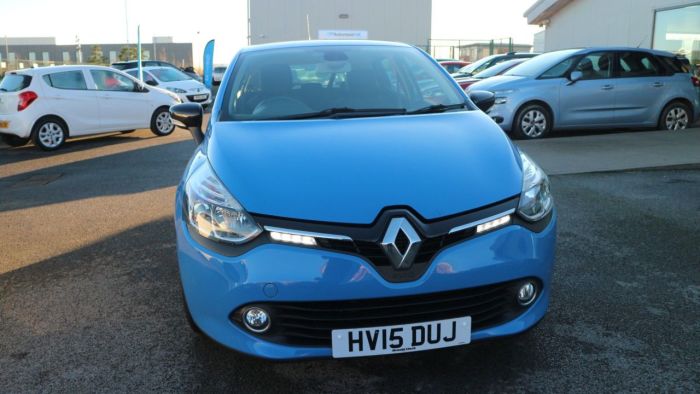 Renault Clio 1.1 DYNAMIQUE MEDIANAV 5d 75 BHP Hatchback Petrol BLUE