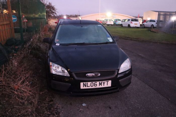 Ford Focus 1.6 LX 5d 100 BHP Hatchback Petrol BLACK