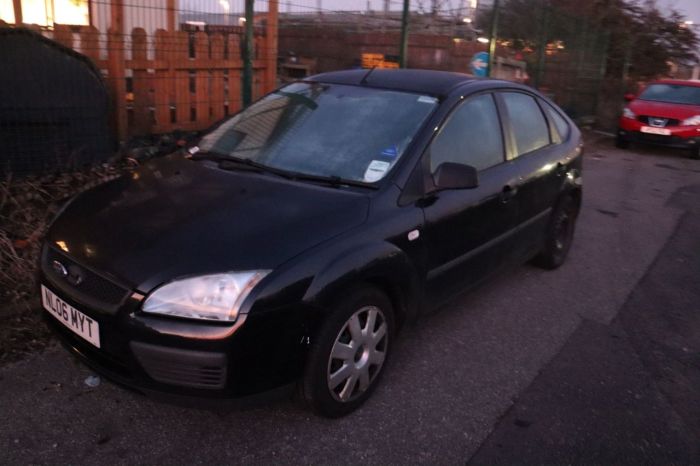 Ford Focus 1.6 LX 5d 100 BHP Hatchback Petrol BLACK