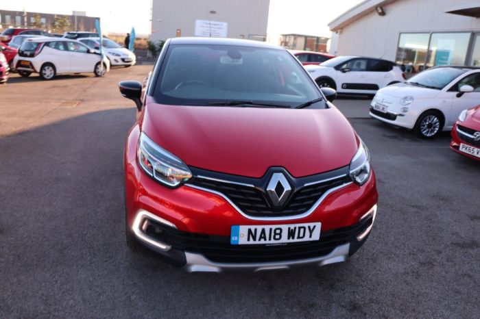 Renault Captur 1.5 DYNAMIQUE S NAV DCI 5d 110 BHP Hatchback Diesel RED/BLACK