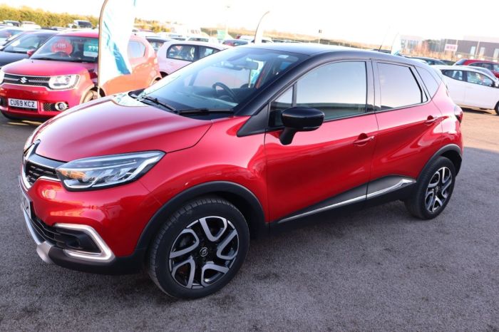 Renault Captur 1.5 DYNAMIQUE S NAV DCI 5d 110 BHP Hatchback Diesel RED/BLACK