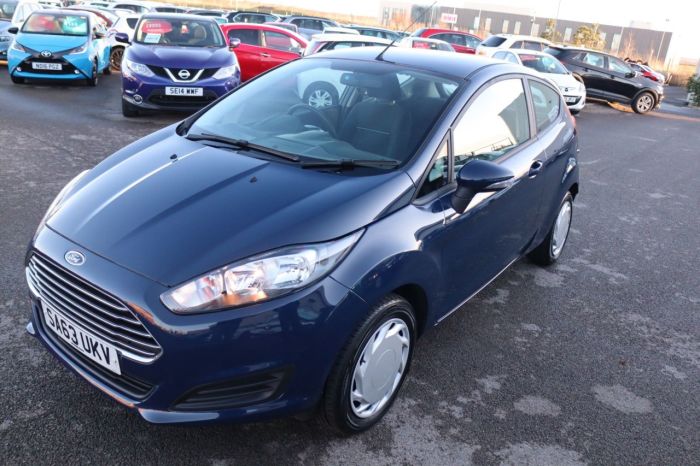 Ford Fiesta 1.2 STYLE 3d 59 BHP Hatchback Petrol BLUE