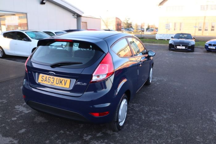 Ford Fiesta 1.2 STYLE 3d 59 BHP Hatchback Petrol BLUE