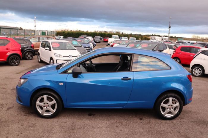 SEAT Ibiza 1.2 S A/C 3d 69 BHP Hatchback Petrol BLUE