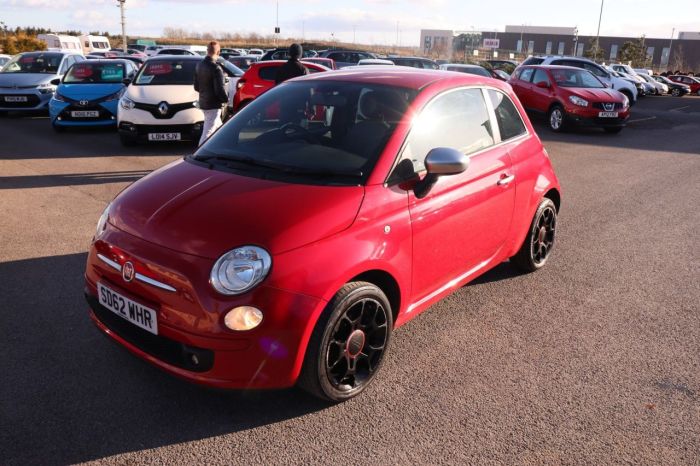 Fiat 500 1.2 STREET 3d 69 BHP Hatchback Petrol RED