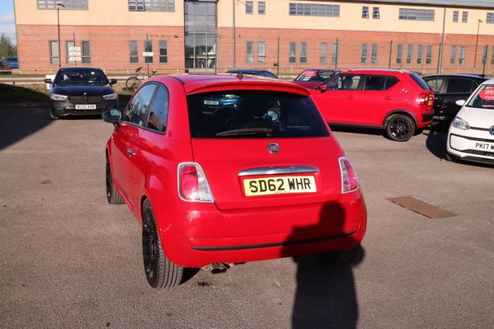 Fiat 500 1.2 STREET 3d 69 BHP Hatchback Petrol RED