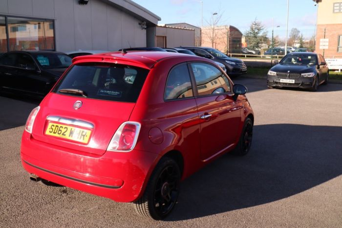 Fiat 500 1.2 STREET 3d 69 BHP Hatchback Petrol RED