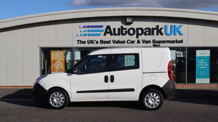 Vauxhall Combo 1.2 L1H1 2300 CDTI ECOFLEX S/S 95 BHP PANEL VAN Diesel WHITE