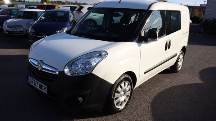 Vauxhall Combo 1.2 L1H1 2300 CDTI ECOFLEX S/S 95 BHP PANEL VAN Diesel WHITE