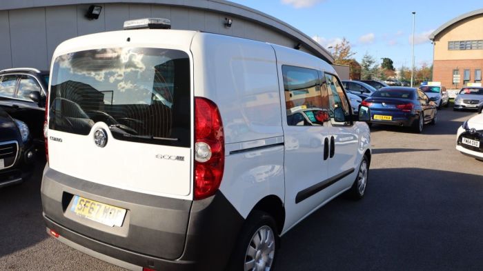 Vauxhall Combo 1.2 L1H1 2300 CDTI ECOFLEX S/S 95 BHP PANEL VAN Diesel WHITE