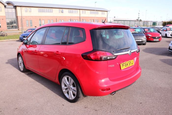 Vauxhall Zafira 2.0 SRI CDTI 5d 162 BHP MPV Diesel RED